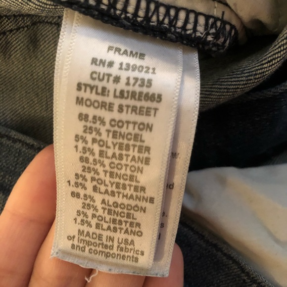 FRAME Denim Skinny Jeans - Picture 4 of 9